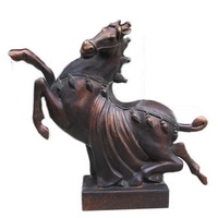 horses figurines