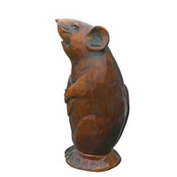 Bronze mouse