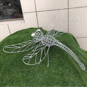 Wire art sculpture