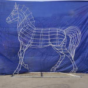 wire horse sculpture
