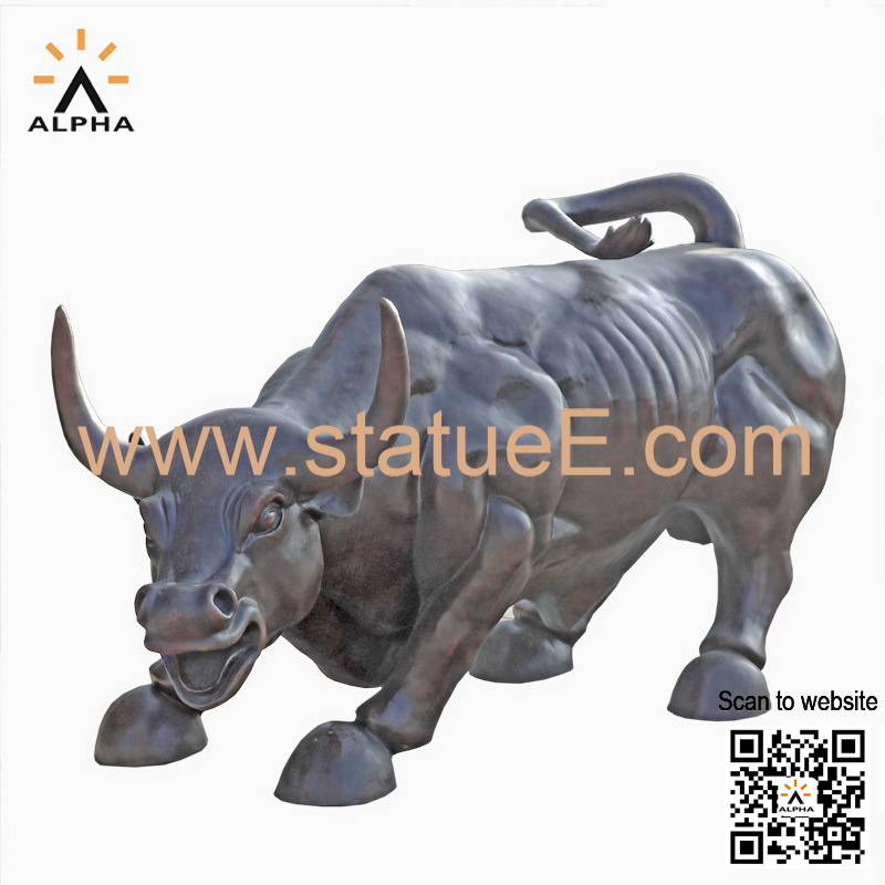 Bronze wall street bull statue