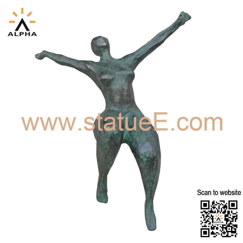 Nude bronze statue