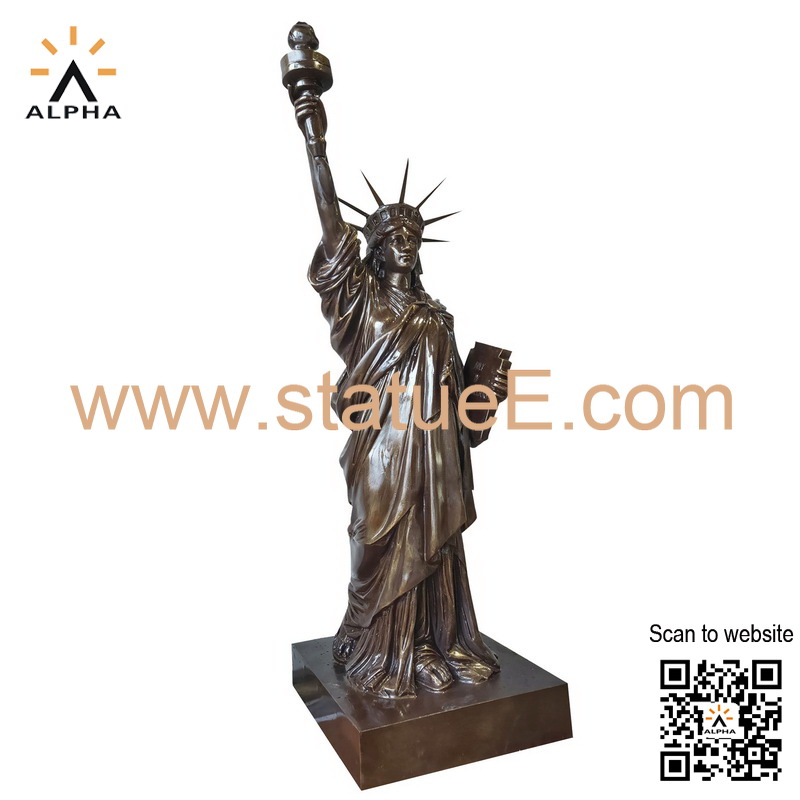 America Freedom statue